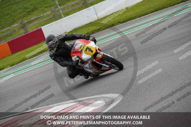 donington no limits trackday;donington park photographs;donington trackday photographs;no limits trackdays;peter wileman photography;trackday digital images;trackday photos